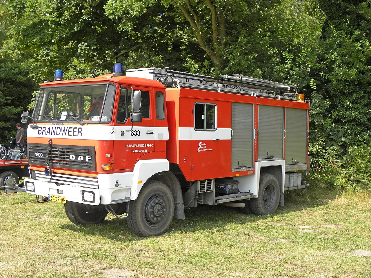 Een brandweerwagen van Brandweer Haaglanden, de brandweer die bij de brand in Zoetermeer werd ingezet.