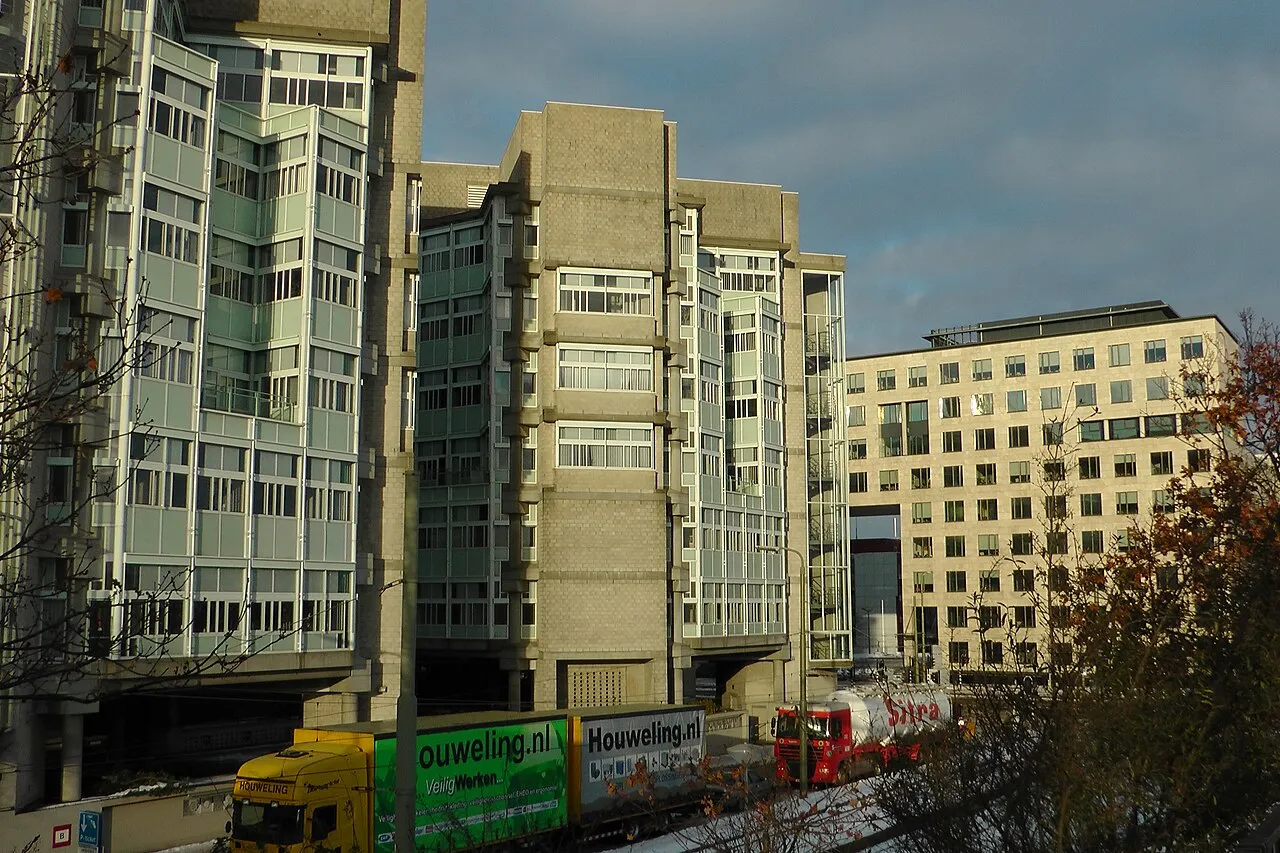 Het gebouw van het ministerie van Sociale Zaken en Werkgelegenheid in Den Haag, dat de Zelfstandigenwet opstelde