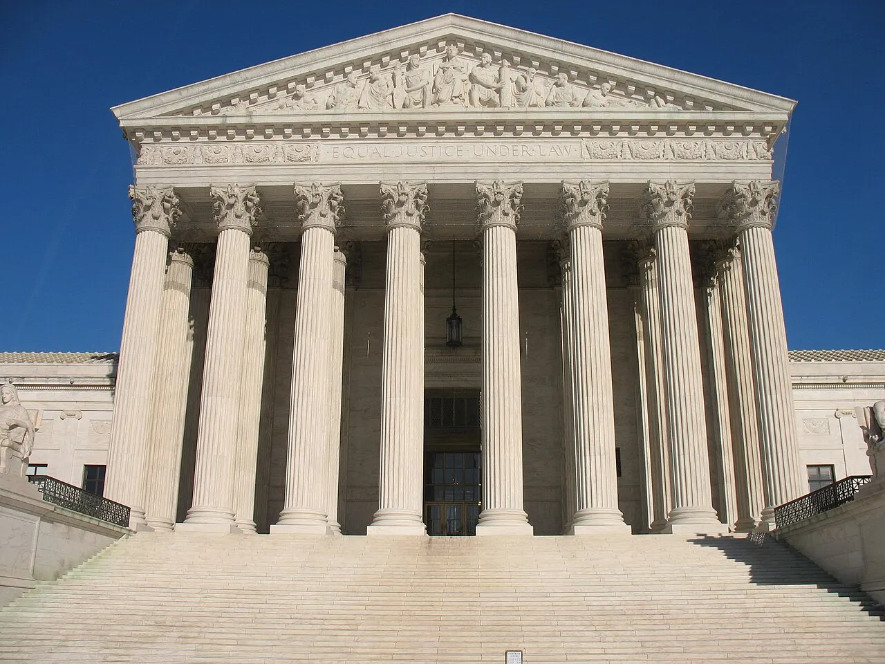 Het gebouw van het Hooggerechtshof van de Verenigde Staten in Washington D.C.