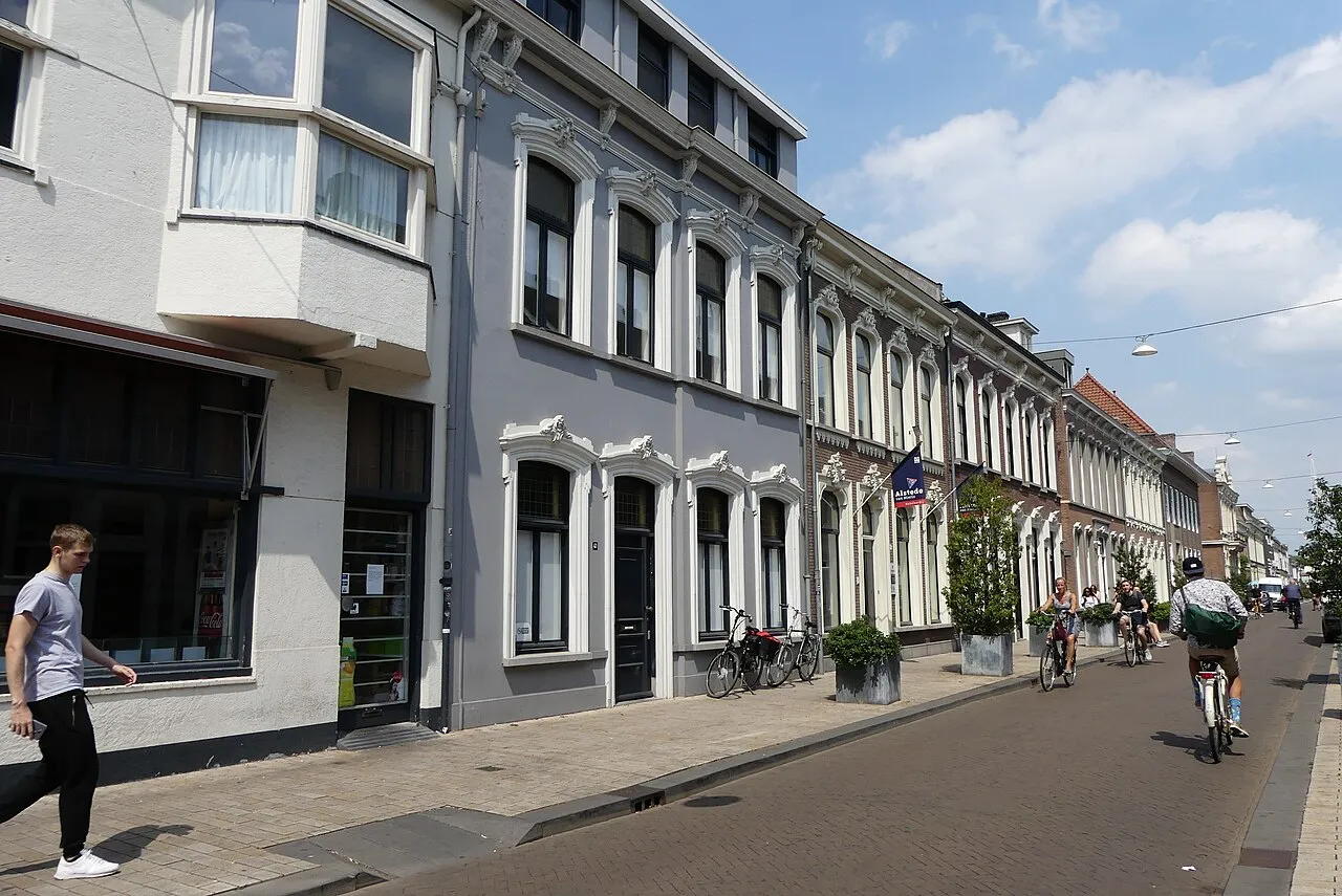 Een straat in het centrum van Tilburg, de stad waar het mesincident plaatsvond