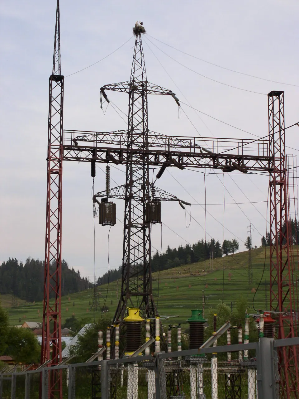 Een hoogspanningsonderstation in Oekraïne, het soort infrastructuur dat doelwit is van Russische winteraanvallen op het energienet.